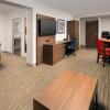 Отель Holiday Inn Express & Suites Baltimore - BWI Airport North, an IHG Hotel, фото 13