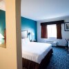 Отель SureStay Plus Hotel by Best Western Topeka Northwest, фото 6