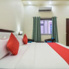 Отель Oyo 36851 Hotel Silver Retreat, фото 7