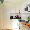 Отель Kaiservillen Heringsdorf - Appartement mit 1 Schlafzimmer und Balkon D124, фото 2