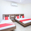 Отель Oyo 22652 Sehmi'S Best Rest Inn, фото 4