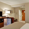 Отель Holiday Inn Express and Suites Guelph, фото 3