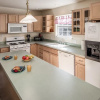 Отель Golf Getaway - Three Bedroom Cabin, фото 14