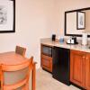Отель Hampton Inn & Suites Richmond, IN, фото 31