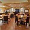 Отель Holiday Inn Express Suites Belmont, an IHG Hotel, фото 21