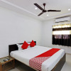 Отель Golden Hive By OYO Rooms, фото 3