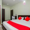 Отель OYO 19658 Surabhi Comforts, фото 5