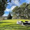 Отель Domaine de Massiot, piscine, lac, calme et nature, фото 8