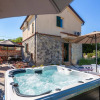 Отель Beautiful Home in Gornja Hlapa With Jacuzzi, Wifi and 2 Bedrooms, фото 20