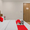Отель OYO Flagship 804502 Townhouse Hotel Grand, фото 10