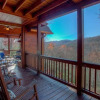 Отель Buckhead Hideaway by Escape to Blue Ridge, фото 7