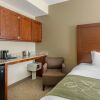 Отель Comfort Suites Johnson City near University, фото 33