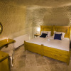 Отель Azure Cave Suites, фото 5