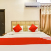 Отель OYO 28789 Hotel Adarsh, фото 14