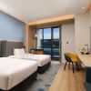Отель Holiday Inn Express Dalian Golden Pebble Beach, an IHG Hotel, фото 5