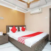 Отель OYO 597 Esplanade Kolkata, фото 25