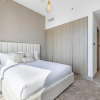 Отель Brand New, Stylish 2br and M, Amazing Marina Views, фото 5