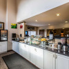 Отель Quality Inn & Suites Silverthorne - Copper Mountain, фото 11