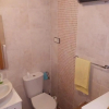 Отель Lovely 2 bedroom house with free parking and pool, near a golf course, фото 8
