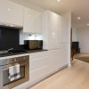 Отель 2-bed Apartment Only 15 Mins From Central London, фото 3