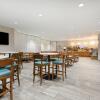 Отель Holiday Inn Express Newport Beach, an IHG Hotel, фото 9