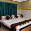 Отель OYO 16064 Hotel Tirupati, фото 33