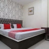 Отель V2v by OYO Rooms, фото 34