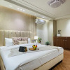 Отель Roomshala 134 Premium Rooms Saket, фото 4
