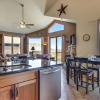 Отель The Twin Owls 21a 2 Bedroom Condo by RedAwning, фото 7