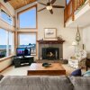 Отель Pacific House by Avantstay Bright Airy Home w/ Direct Access to Cannon Beach, фото 19