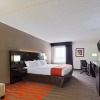 Отель Holiday Inn Express Harrisburg NE, an IHG Hotel, фото 7