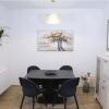 Отель Charming & Large Flat near CentralStation Apt7, фото 10