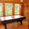 Отель LAZY BEAR LODGE - 4 Br Cabin, фото 12