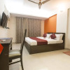 Отель OYO Apartments BKC Kalanagar, фото 17