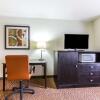 Отель Quality Inn Pontiac, фото 4
