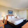 Отель Newport Channel Inn - Near Huntington State Beach, фото 25