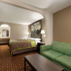 Отель Super 8 by Wyndham Lake Charles Northeast, фото 6