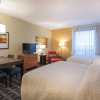 Отель TownePlace Suites by Marriott Belleville, фото 6