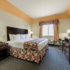 Отель Days Inn And Suites Wyndham Cleburne Tx, фото 1
