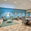 Отель La Quinta Inn & Suites by Wyndham Dallas Grand Prairie South, фото 12