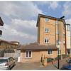 Отель London Zone 2 Lovely 4 bedroom Apartment - 3 Trowbridge Road в Лондоне