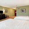 Отель Hampton Inn & Suites Detroit-Canton, фото 38