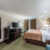 Отель Quality Inn & Suites SeaWorld North, фото 31