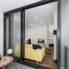 Отель Astra Apartments Newcastle East, фото 7