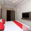 Отель OYO 19306 Flagship Greenfields, фото 1