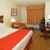 Отель Quality Inn & Suites, фото 4