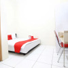 Отель RedDoorz near Universitas Negeri Yogyakarta 2, фото 16