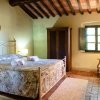 Отель Luxurious Farmhouse in Ghizzano Italy with Swimming Pool, фото 14
