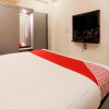 Отель OYO 28722 The Prince Hotel, фото 7