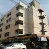 Отель Kim Apartment в Самутпракане